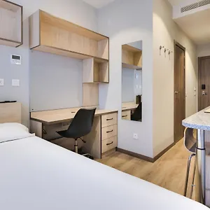Albergue Livensa Living Feria Málaga